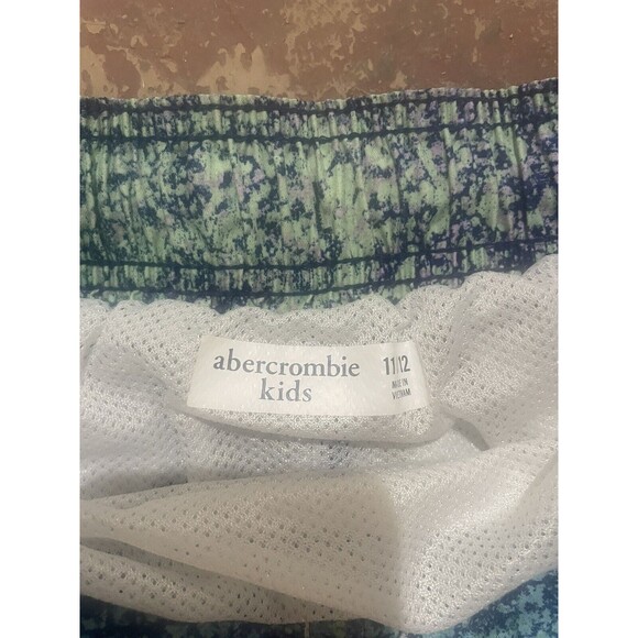 Abercrombie Kids Swim Trunks Bathing Suit Confetti  Board Shorts Kids Size 11/12 - Picture 3 of 3